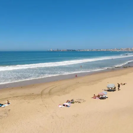 Cozy With Wonderful Sea View Appartement Château-dʼOlonne